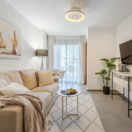 Cosy With Private Rooftop Apartament La Tejita