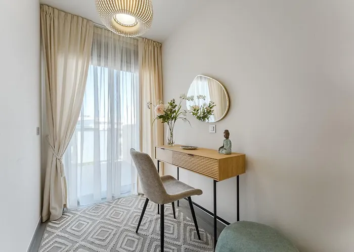 Cosy With Private Rooftop Apartman *