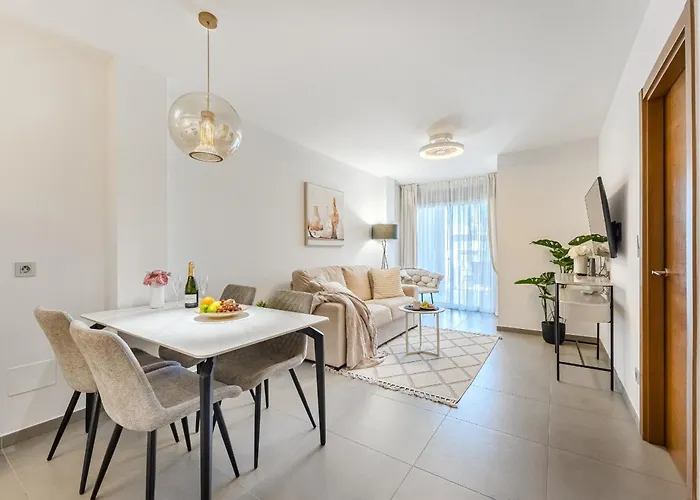 Cosy With Private Rooftop 公寓 *