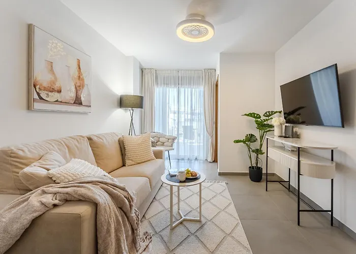 Cosy With Private Rooftop Апартаменты Ла-Техита