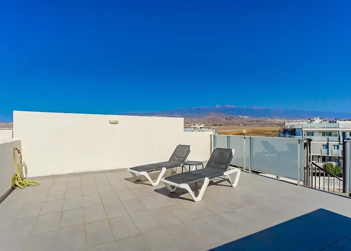 Cosy With Private Rooftop * Ла-Техита