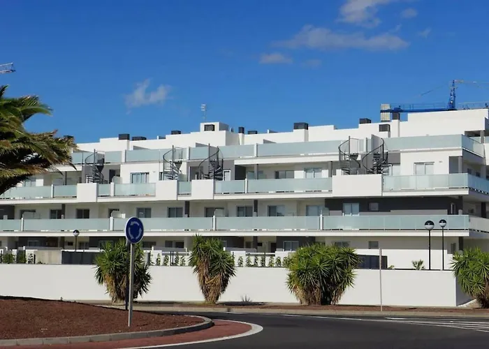 Cosy With Private Rooftop Апартаменты Ла-Техита